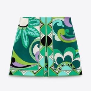 Zara Green Multi-Print Mini Skirt